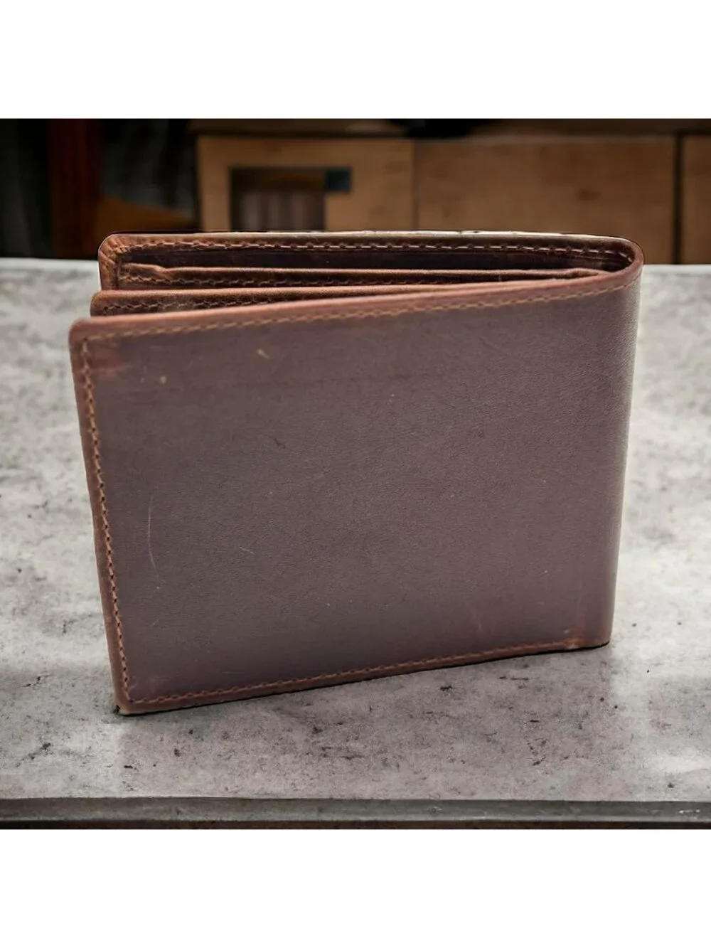 Vintage Leather RFID Slim Bifold Wallet for Men - Classic Brown Credit Card
